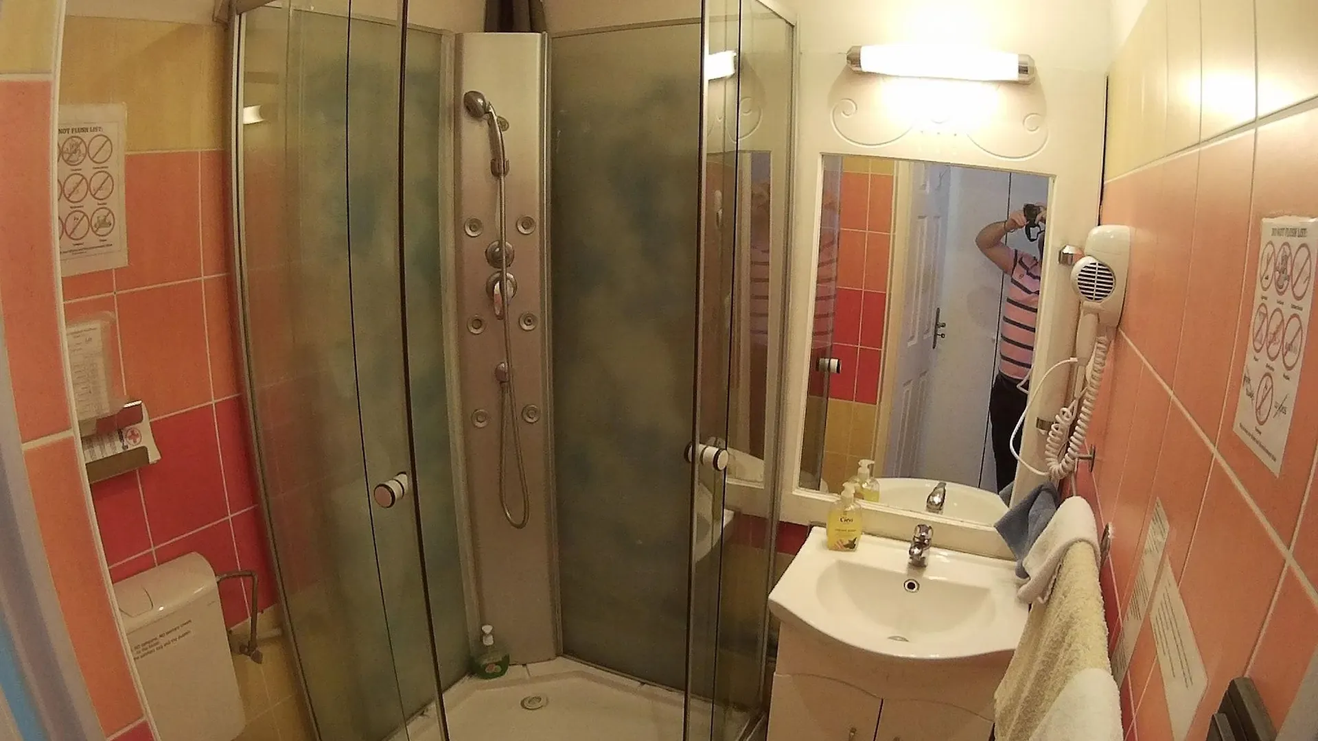 Apartment Europa Centerpoint Guesthouse Budapest