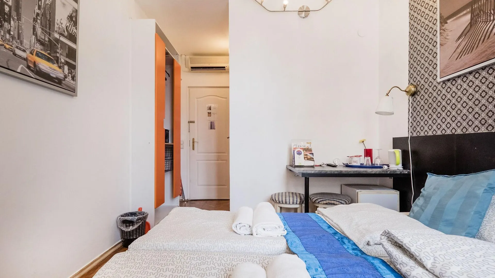 Europa Centerpoint Guesthouse Budapest