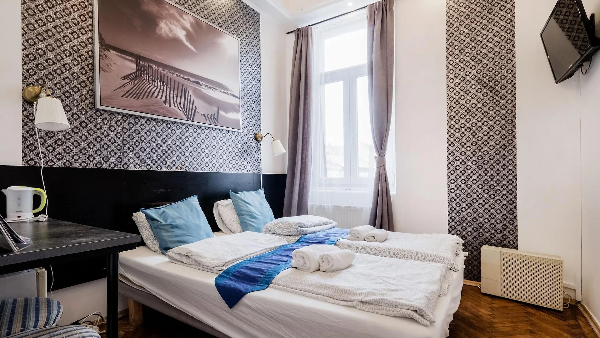 Europa Centerpoint Guesthouse Budapest 0*,
