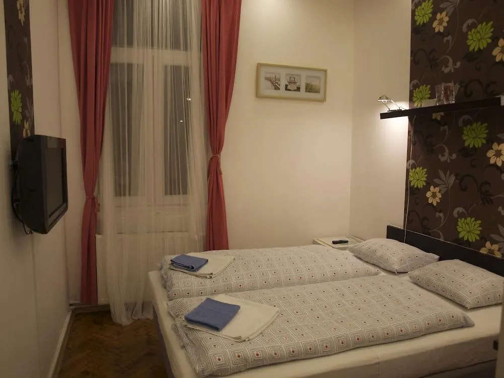 Europa Centerpoint Guesthouse Budapešť